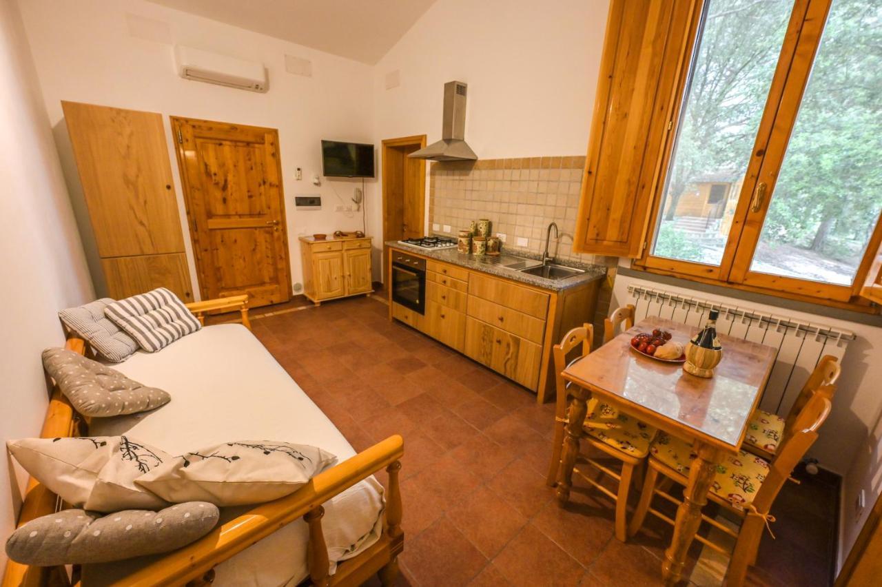 Agriturismo Poggio Al Pino Montelupo Fiorentino Eksteriør bilde