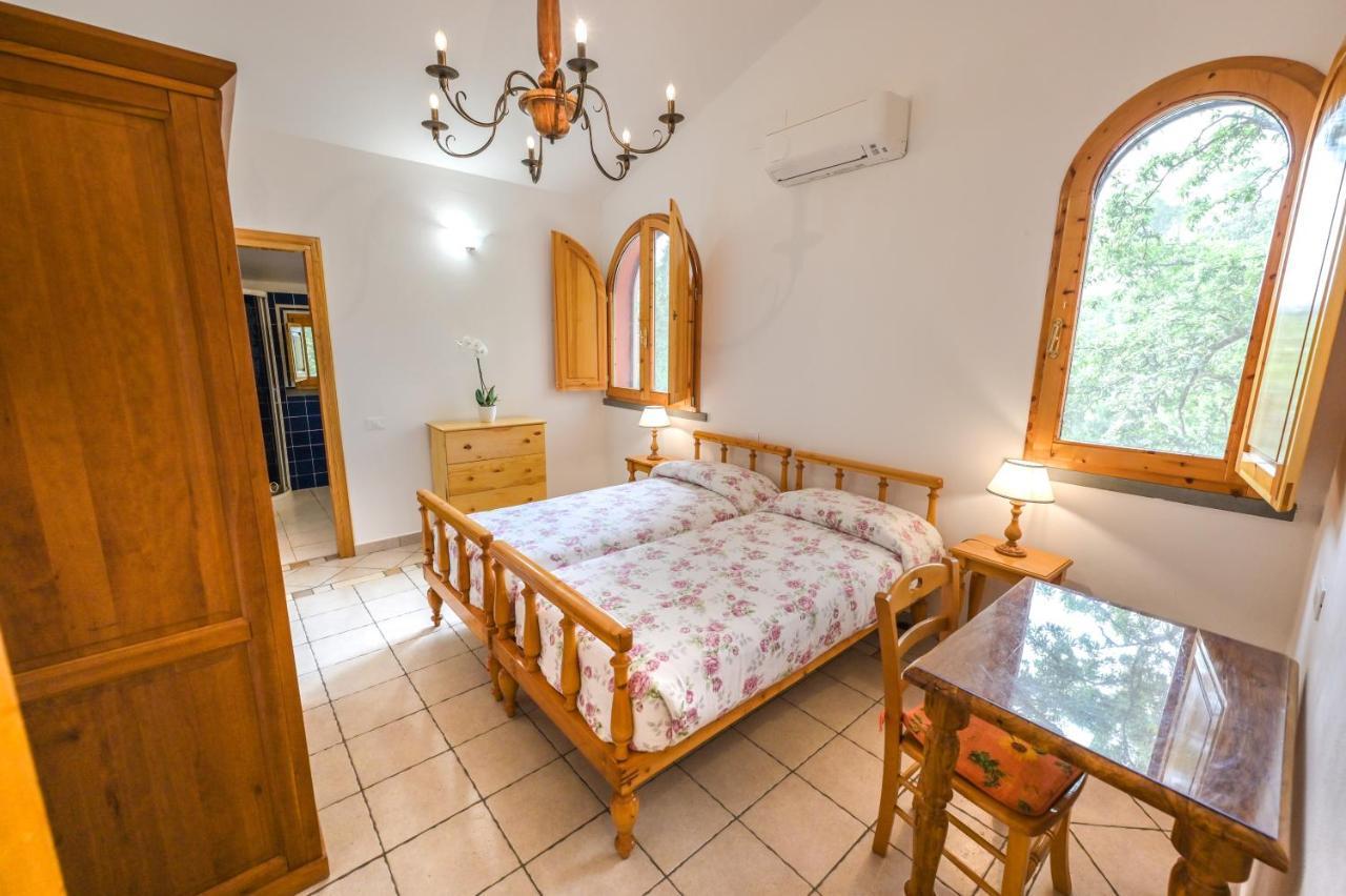 Agriturismo Poggio Al Pino Montelupo Fiorentino Eksteriør bilde