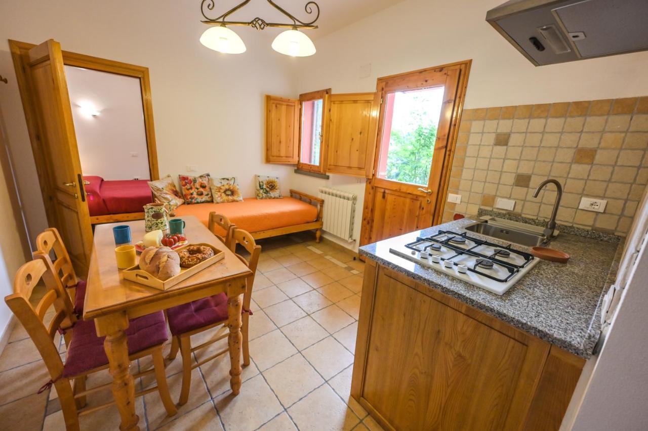 Agriturismo Poggio Al Pino Montelupo Fiorentino Eksteriør bilde