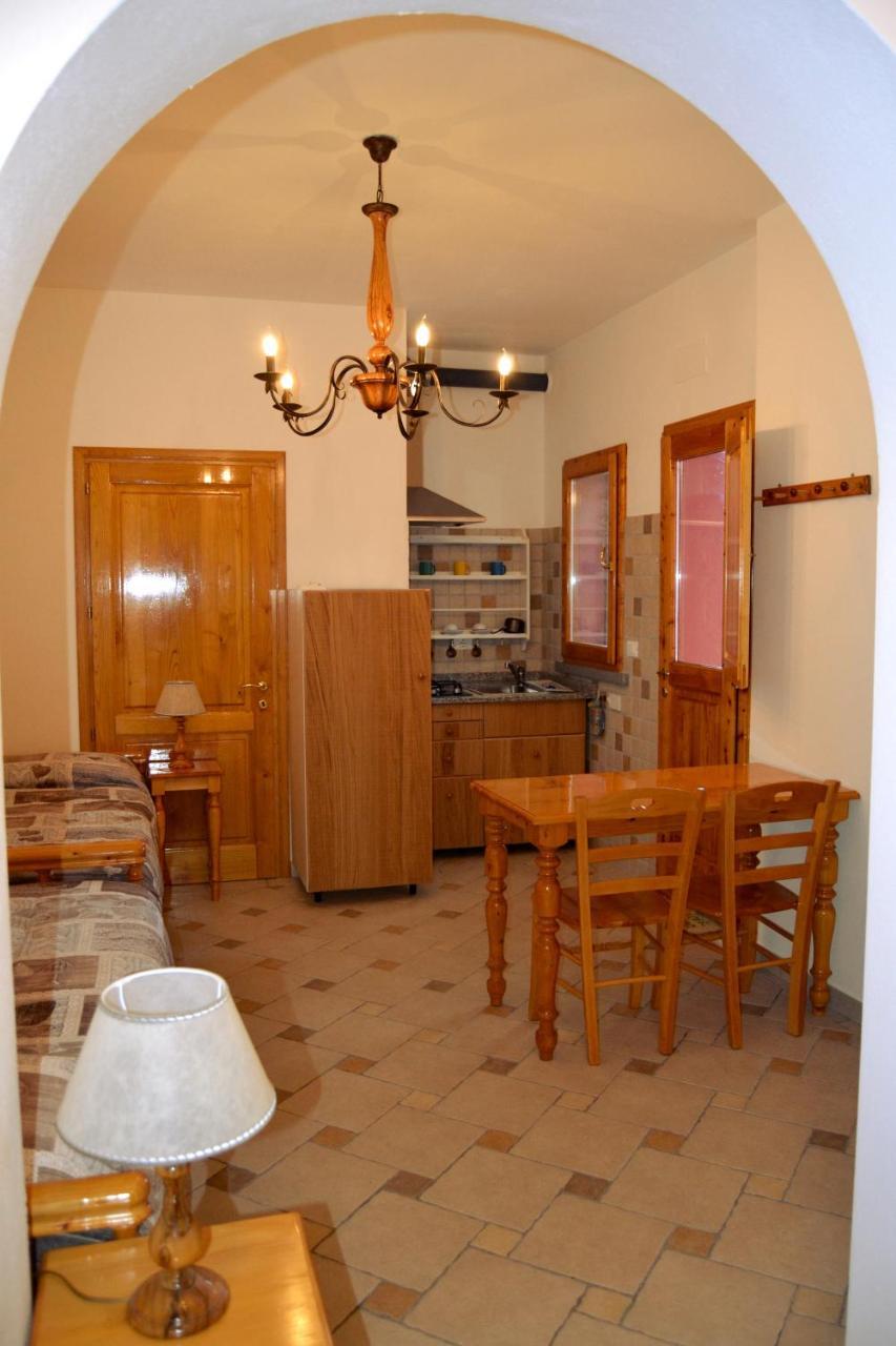 Agriturismo Poggio Al Pino Montelupo Fiorentino Eksteriør bilde